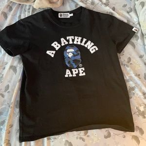 ABathing Ape T shirt